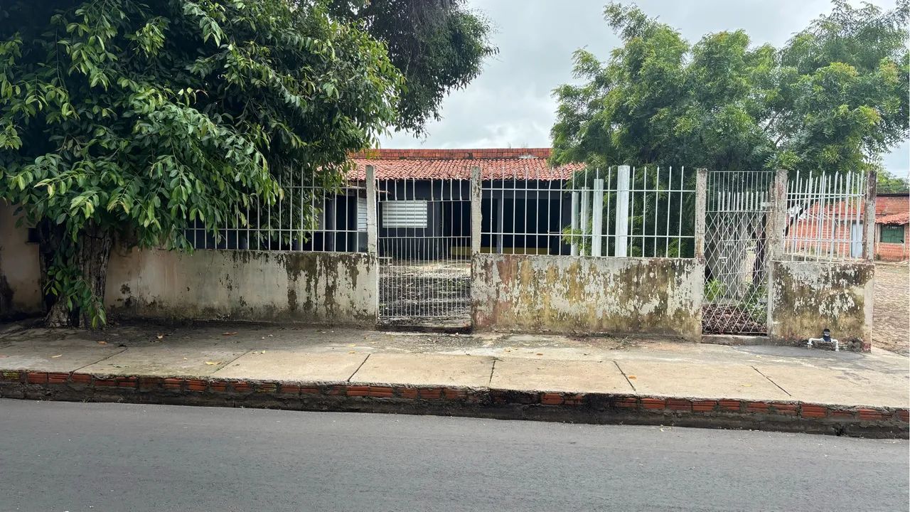 Ponto comercial ( de esquina) DEUS QUER 