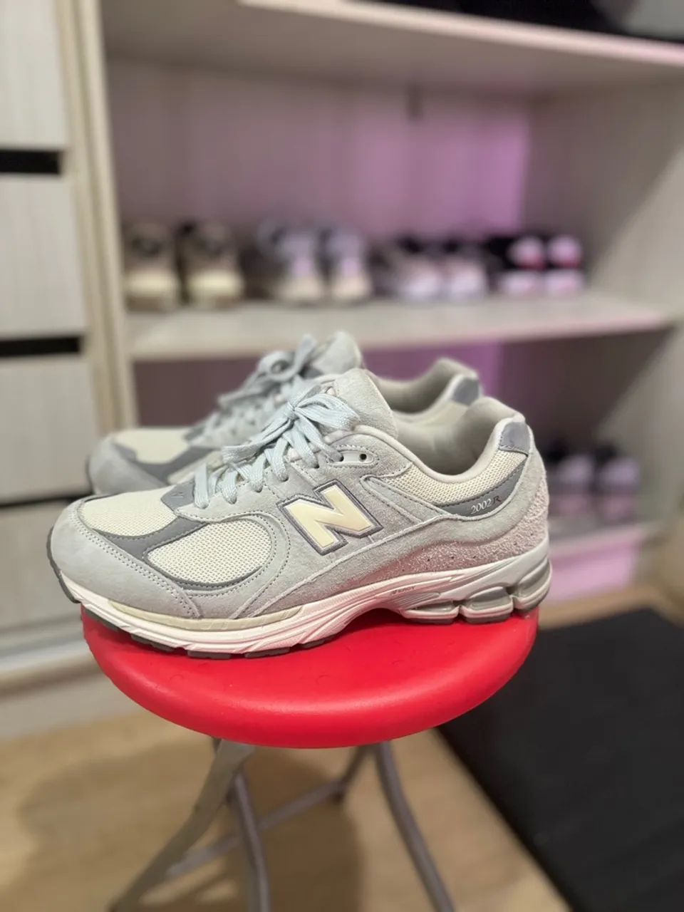 New Balance 2002R 