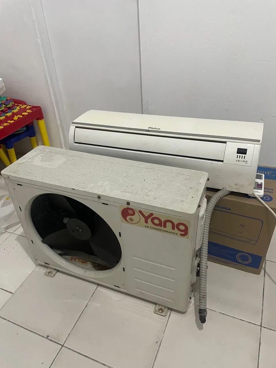Ar Condicionado Yang - Necessita de reparo - Foto 4