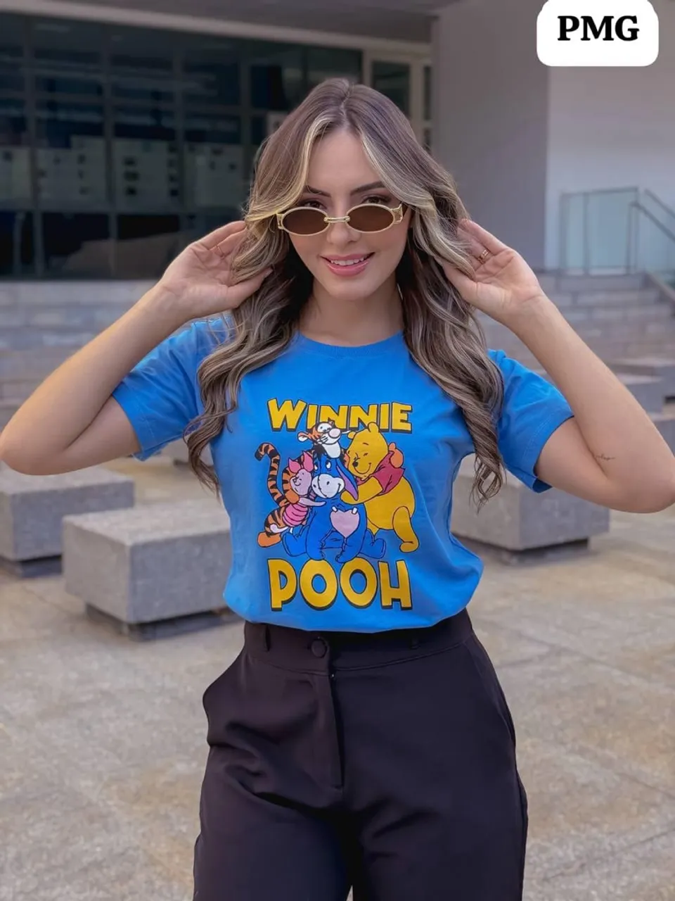 Camiseta Winnie the Pooh Azul Feminina