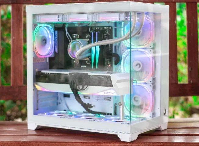 7800X3D - 32GB - RX 9070XT - Foto 2