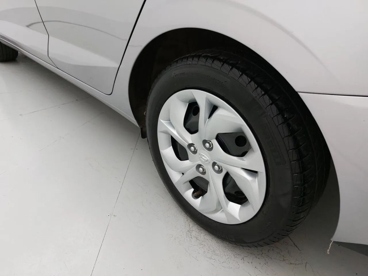 Hyundai HB20S Comfort 1.0 Flex 12V Mec., foto 12 de 18