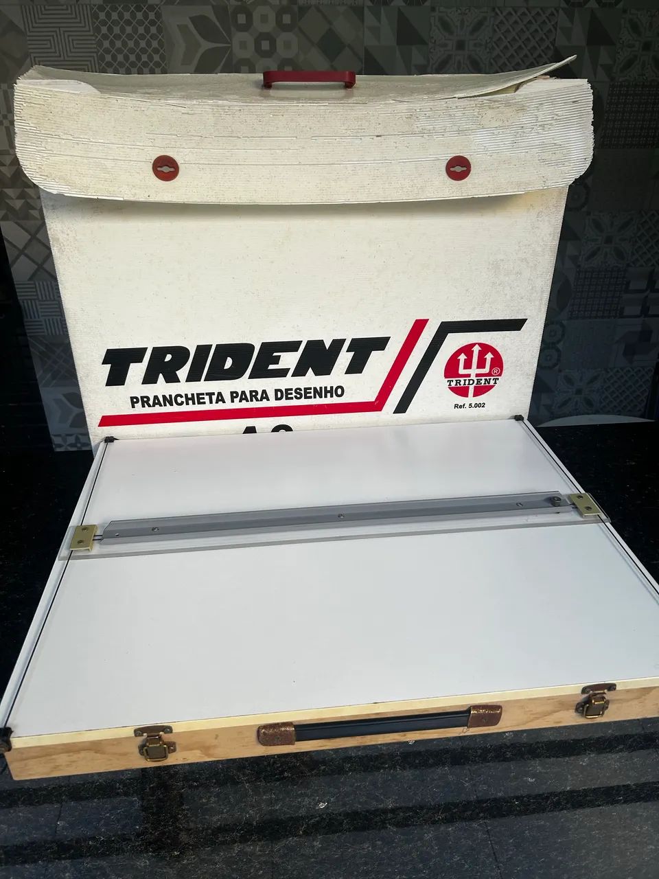 PRANCHETA A2 - TRIDENT - ótimo estado  - Foto 5