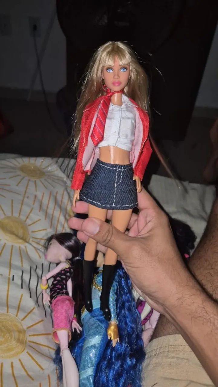 Troco Barbie por monster high g1 ou g3 - Foto 3
