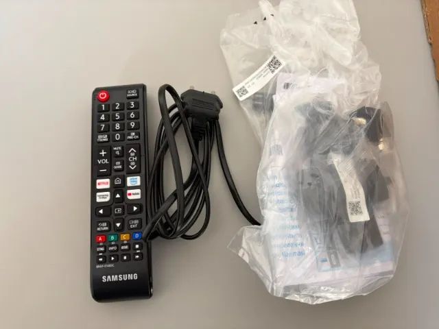 Smart Tv H5000f Hd 32 Polegadas Samsung Tela Quebrada - Foto 2