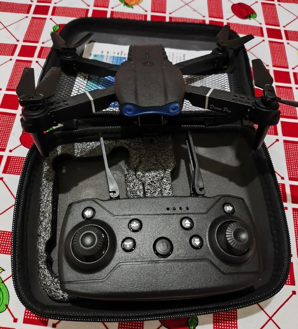 Drone de Entrada Completo com Câmera e Hélices Reservas  - Foto 4