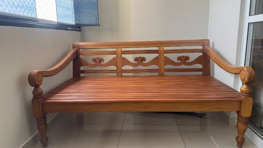 Banco de madeira tailandês com estofado azul marinho - Foto 5