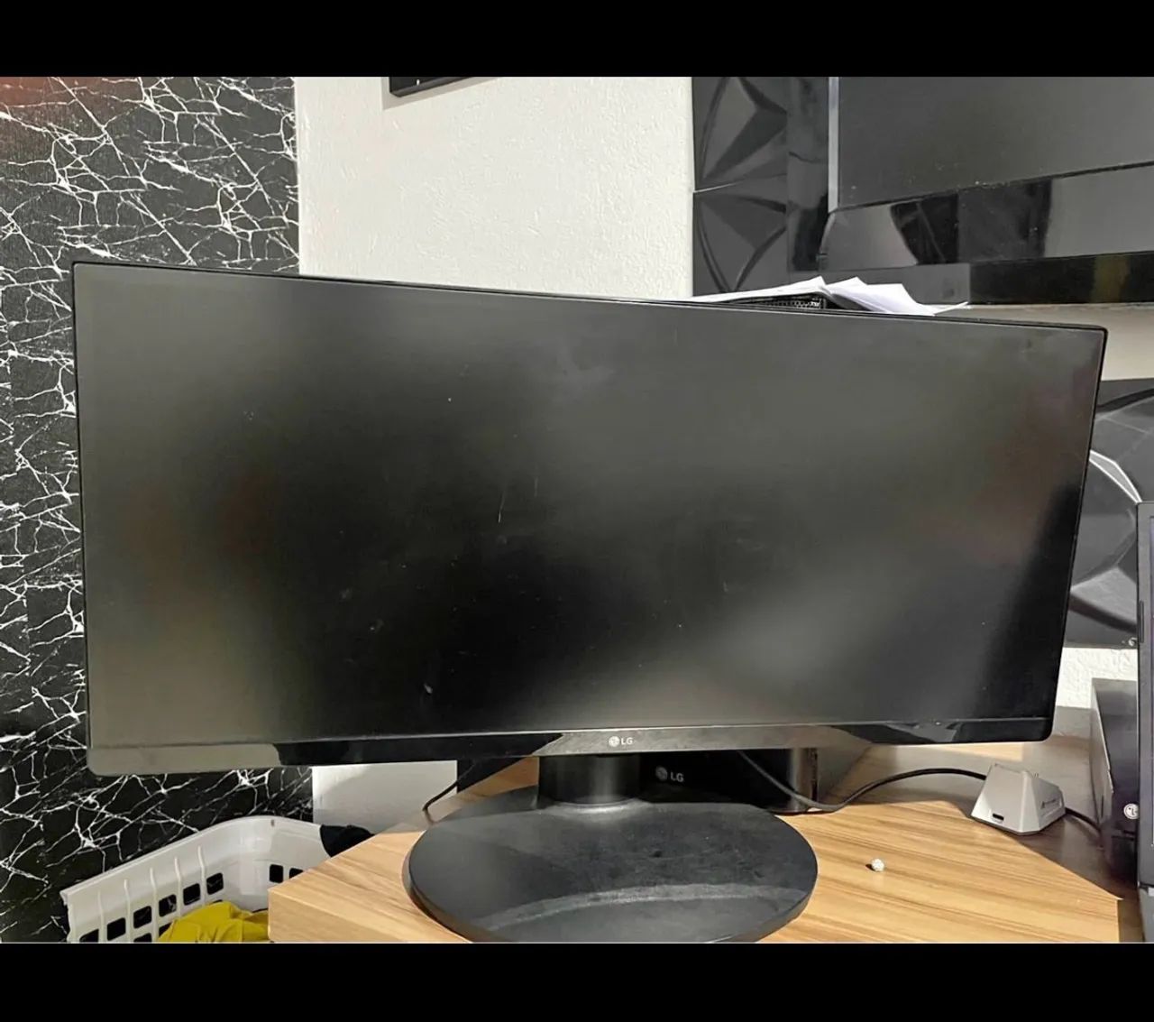 Monitor ultrawide LG 