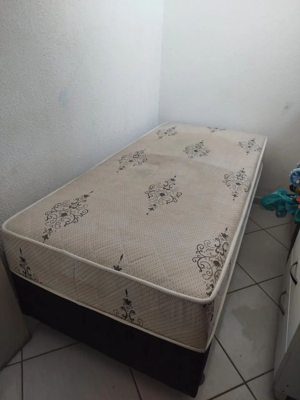 Cama de solteiro semi nova  - Foto 2