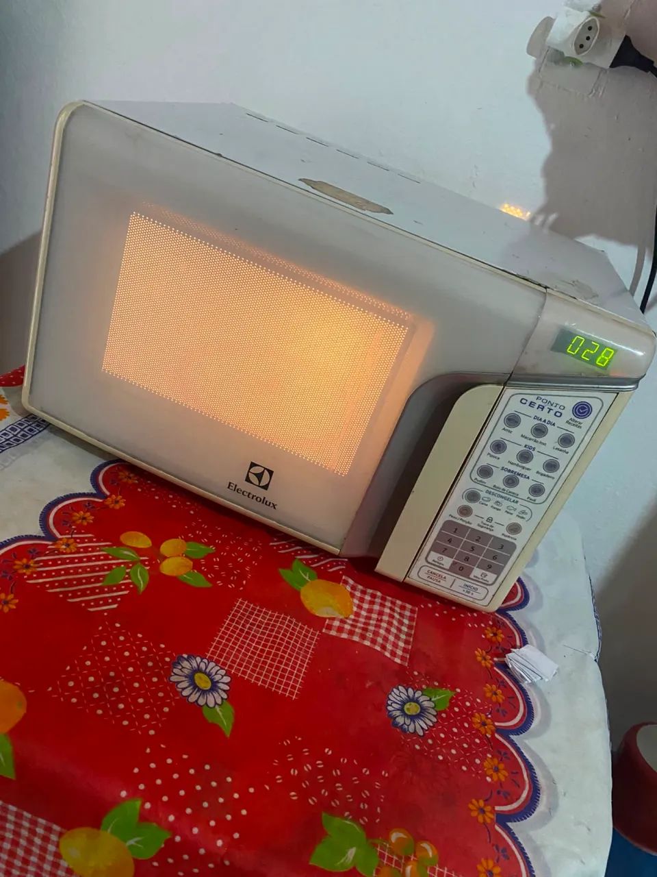 Microondas Electrolux branco 31 litros  - Foto 2