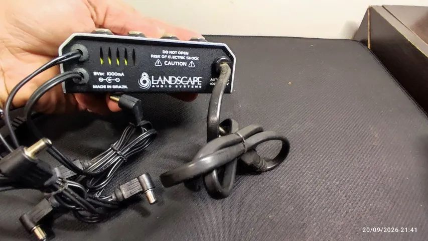Pedal Uberschall Bogner de Distorção (Guitarra) - Instrumentos
