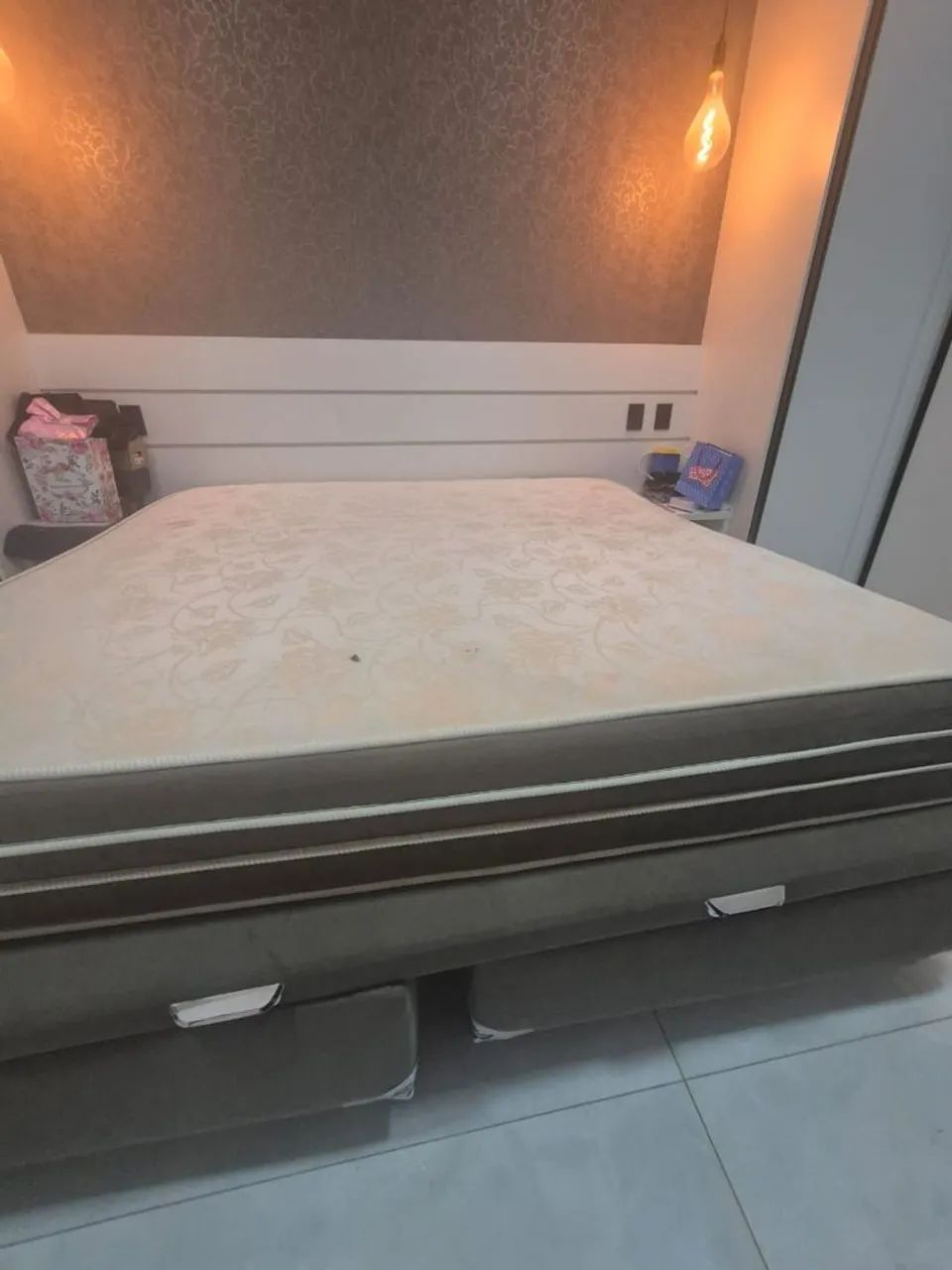 Cama King size é box e colchão  - Foto 5