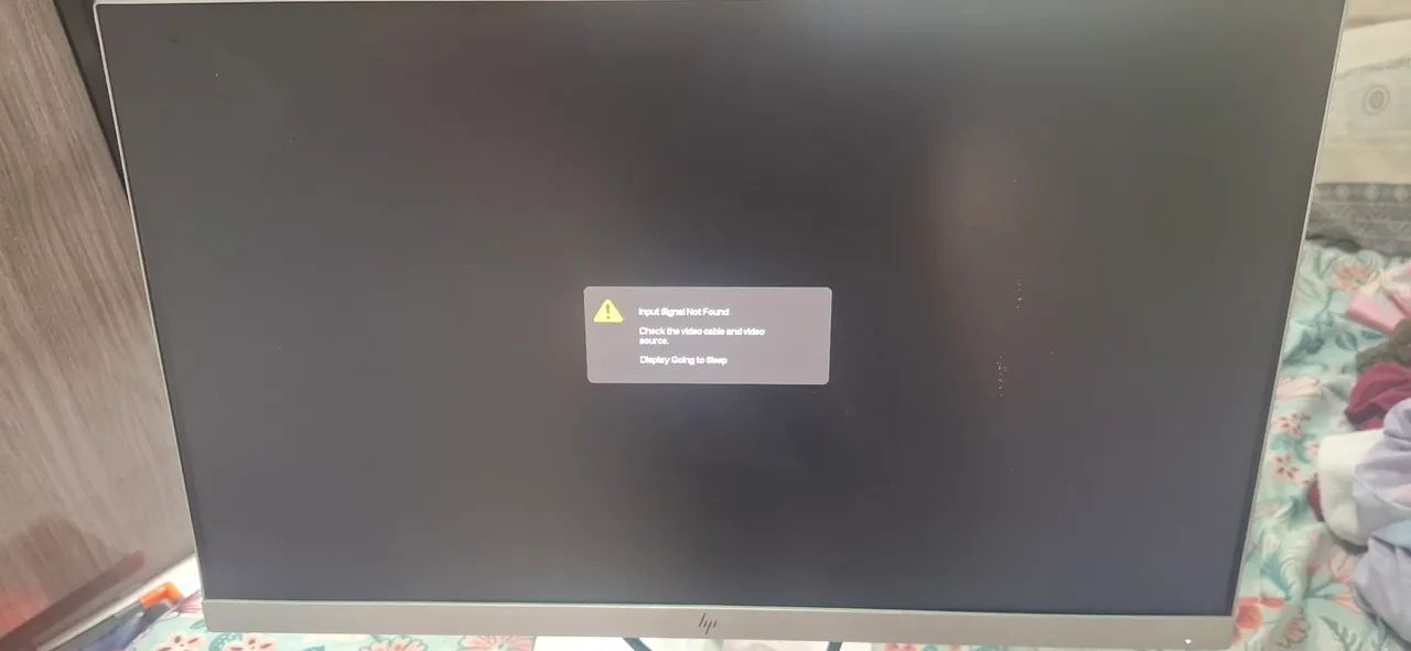 Monitor HP E233 