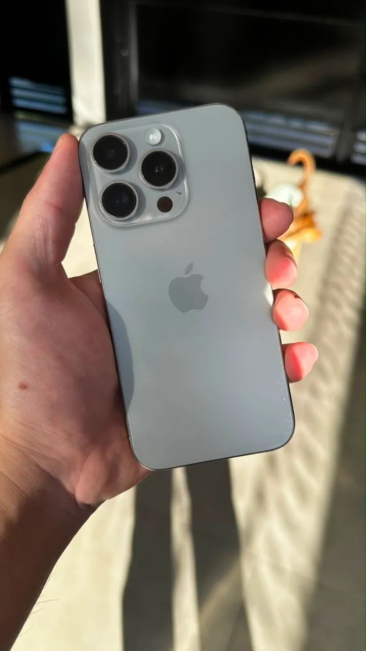 iPhone 15 PRO Titanium Natural