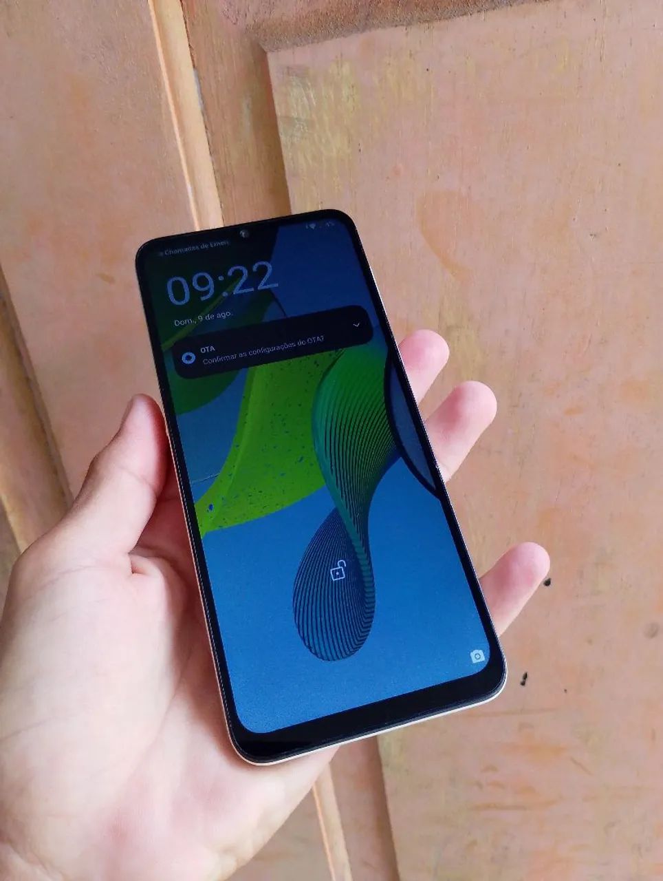 Motorola E13  - Foto 2