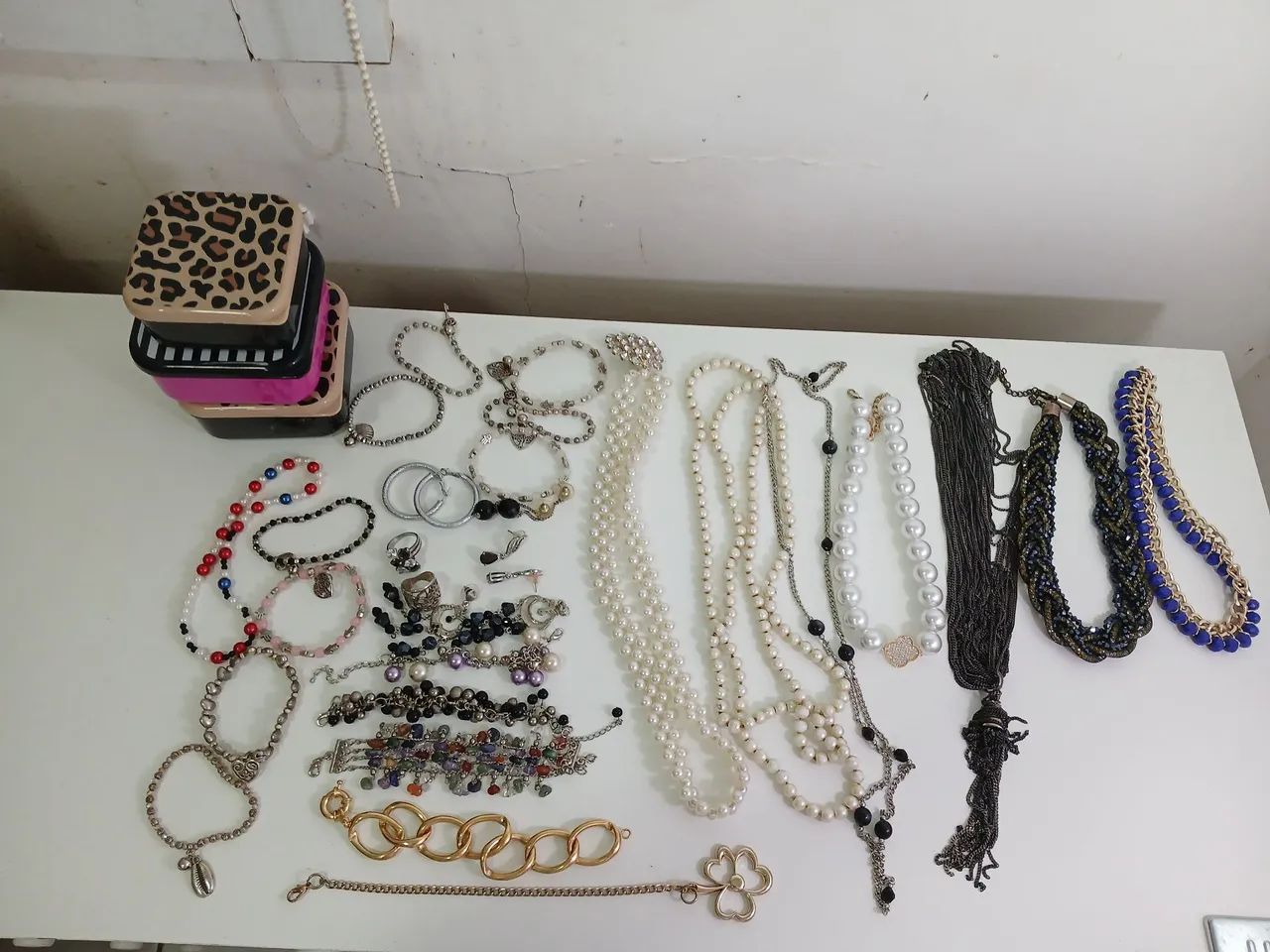 Acessórios Femininos: colares, pulseiras, brincos. - Foto 2
