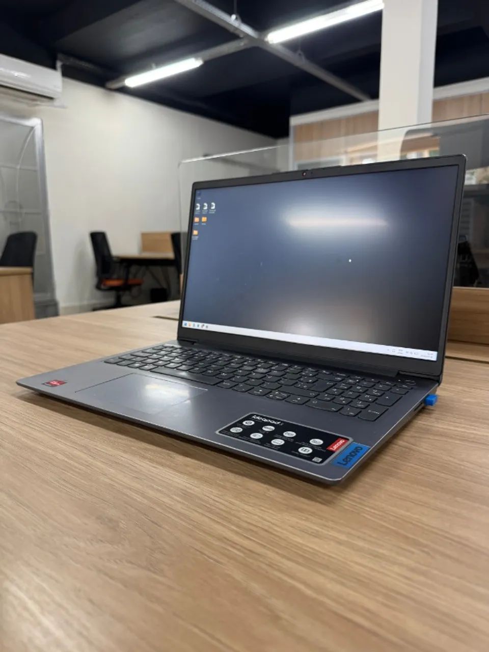 Notebook Lenovo i7 8GB + Placa de video