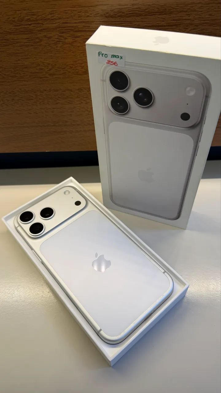 iPhone 17 Pro Max Silver 256GB, Seminovo Garantia Apple até Março