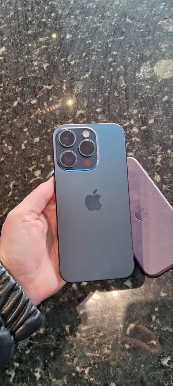 Iphone 15 pro 128g - Foto 2