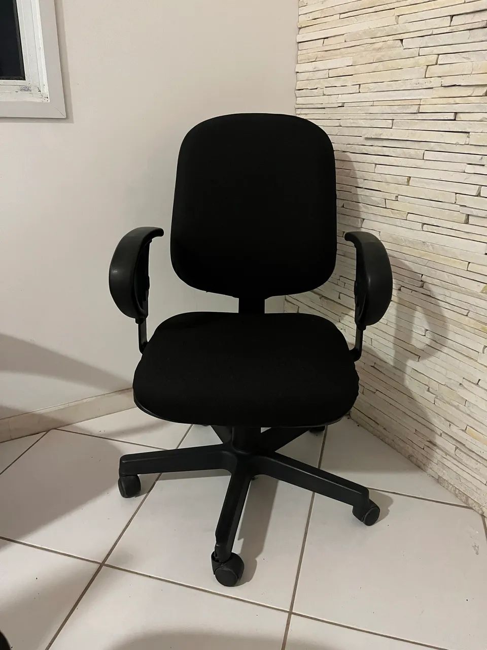 Cadeira de Escritório em Perfeito Estado