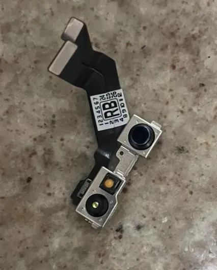 Camera original frontal do iPhone 13 pro max  - Foto 2