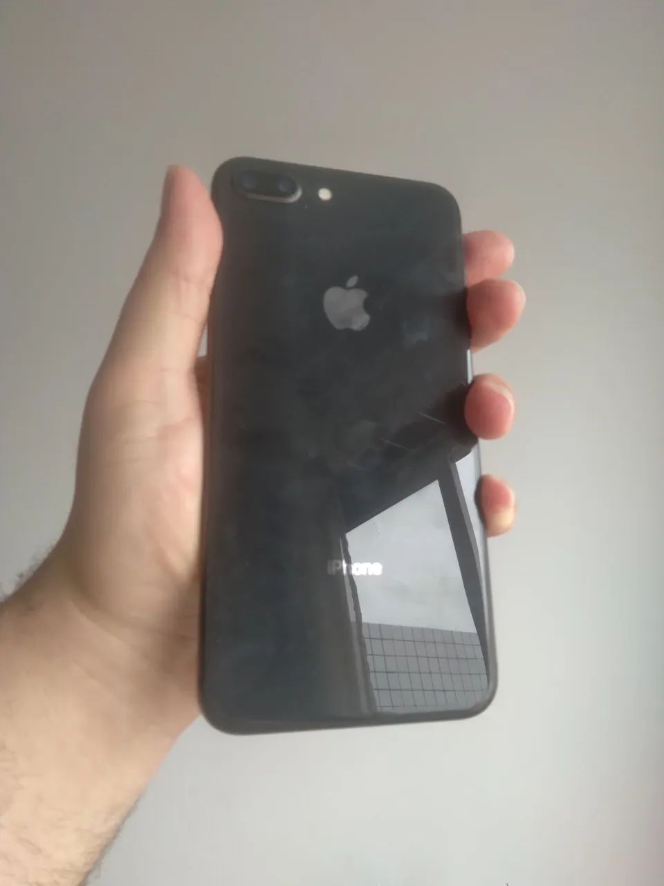 Iphone 8 plus em perfeito estado!  - Foto 2