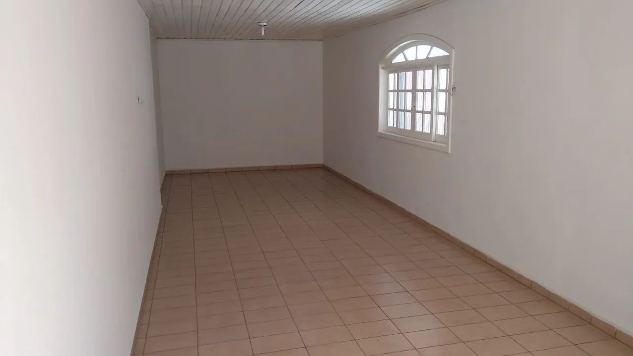 Casa para Venda e Locação no Centro - Foto 2