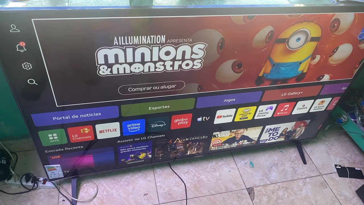 TV SMART LG 65 POLEGADAS 4K borda infinita semi nova ENTREGO 
