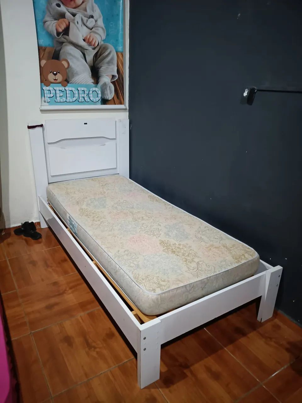 Cama solteiro 