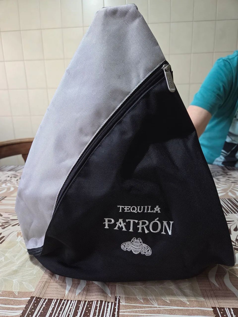 MINI MOCHILA  , PATRÓN , NOVA  , TEXTURIZADA ! - Foto 3
