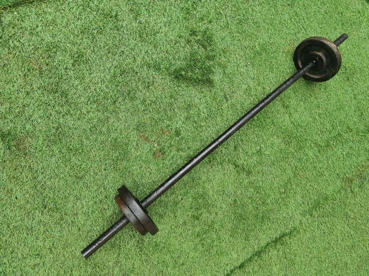 Barra reta + anilhas  - Foto 2