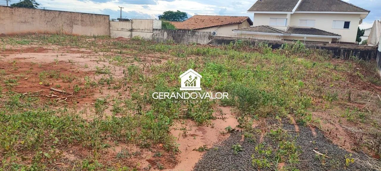 Terreno Único com 300m² - Foto 5