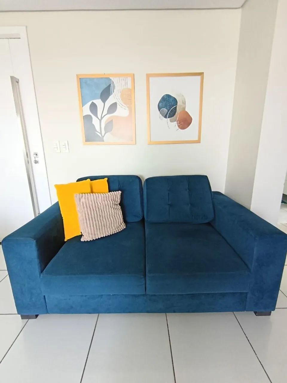 Sofá Retrátil Azul 2 lugares + Almofadas BRINDE - Foto 2