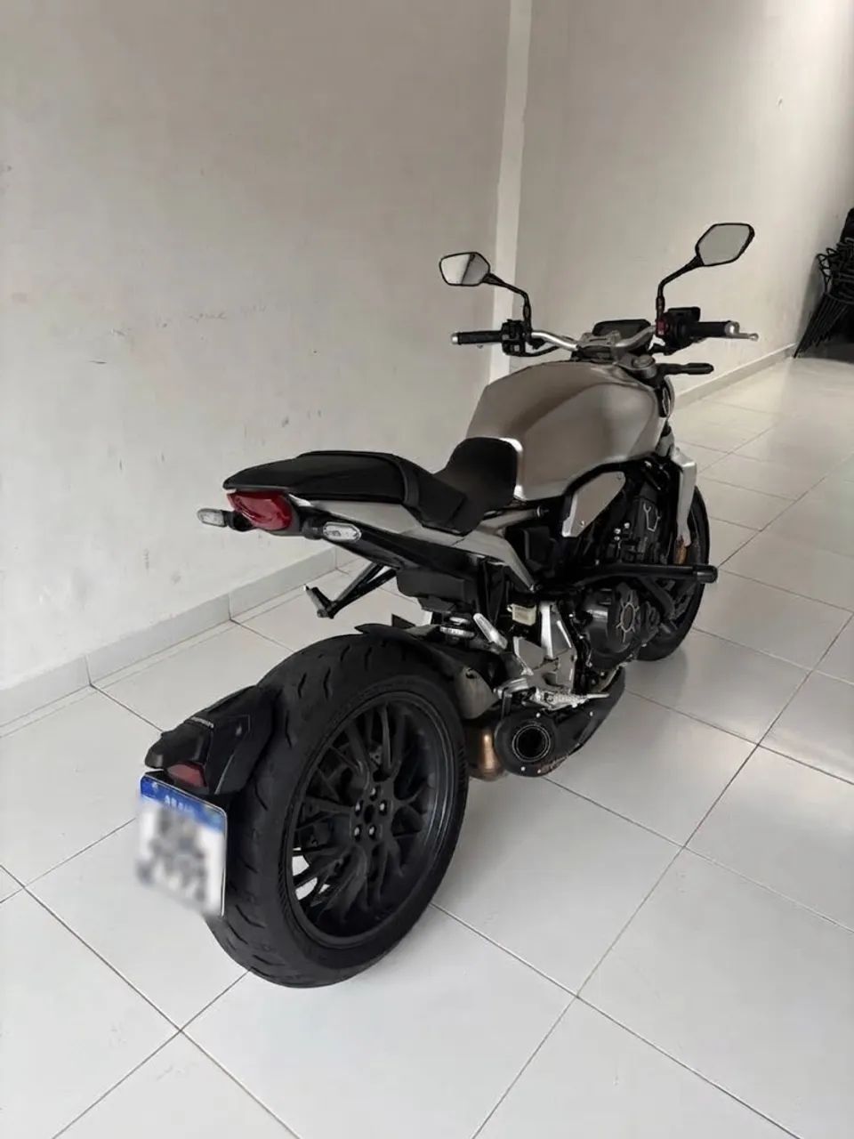 CB 1000R