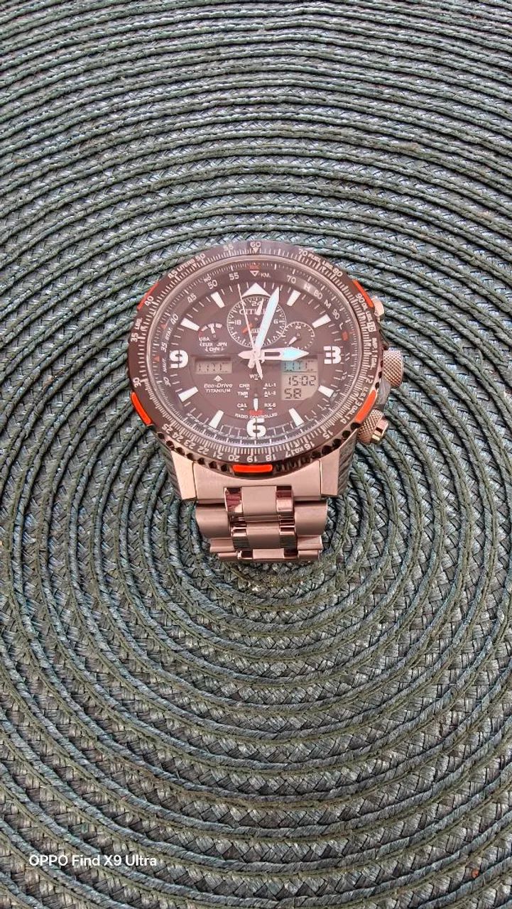 Relógio Citizen Air Skyhawk Titanium 
