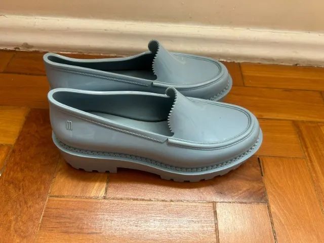 Sapato modelo Oxford azul bebê da marca Melissa - Foto 3