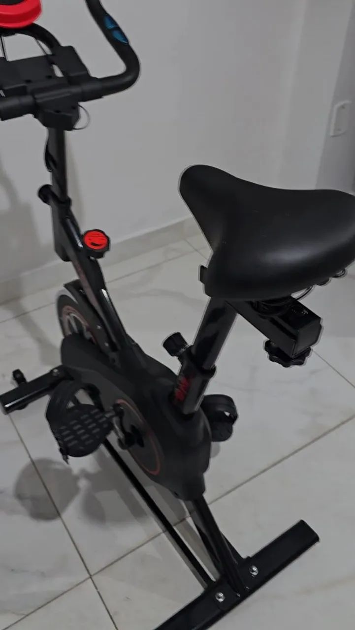 Vendo Bike Ergometrica Nova (Imperdível)