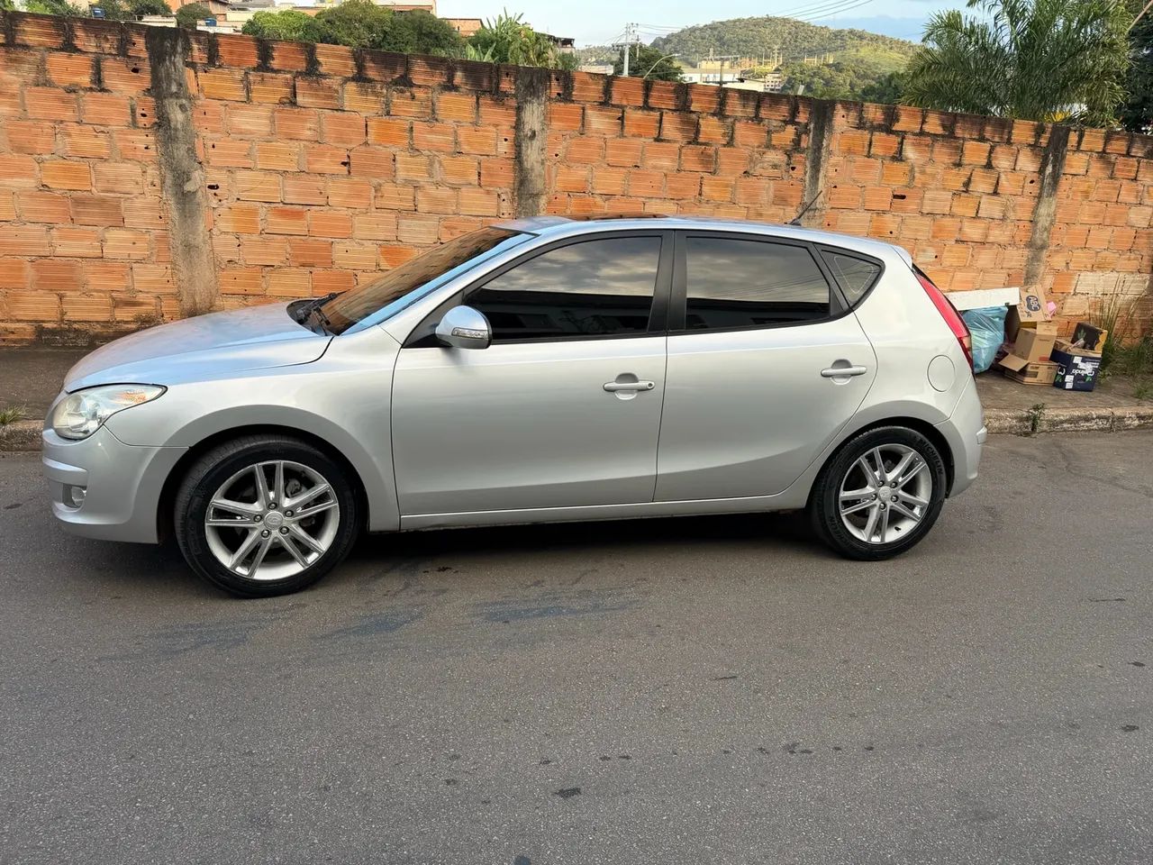 Hyundai I30 i30 2.0 16V 145cv 5p Aut. 2011