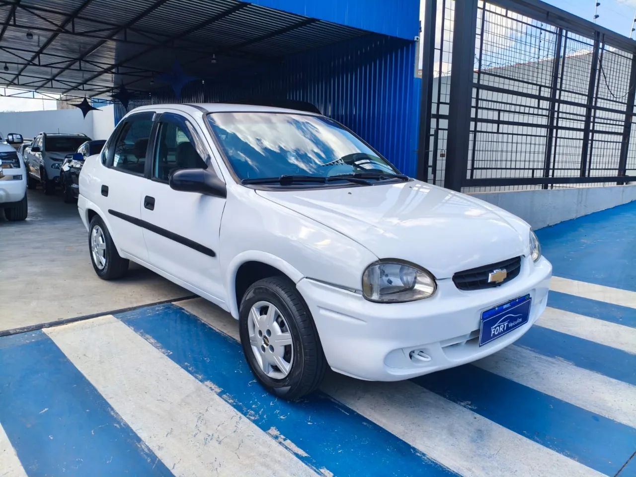 Chevrolet Corsa Sedan Super/ Classic 1.6 MPFI 8V 4 2003