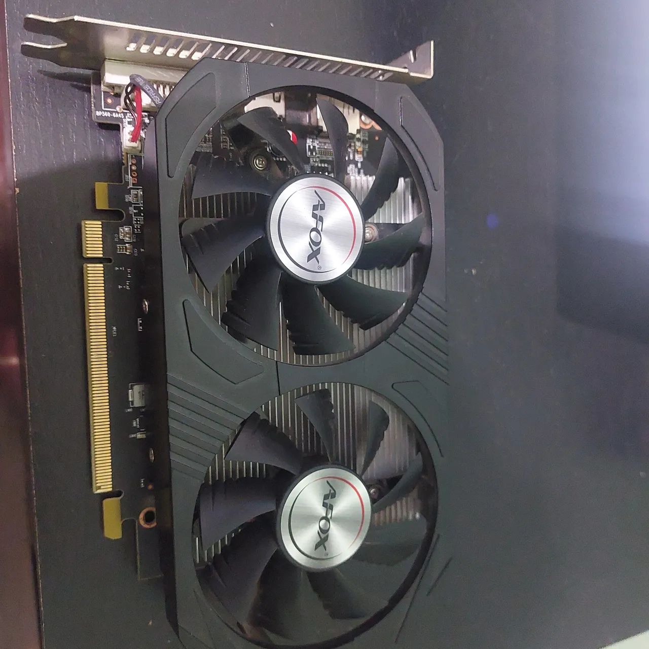 Placa de vídeo rx560 4gb funcionando perfeitamente