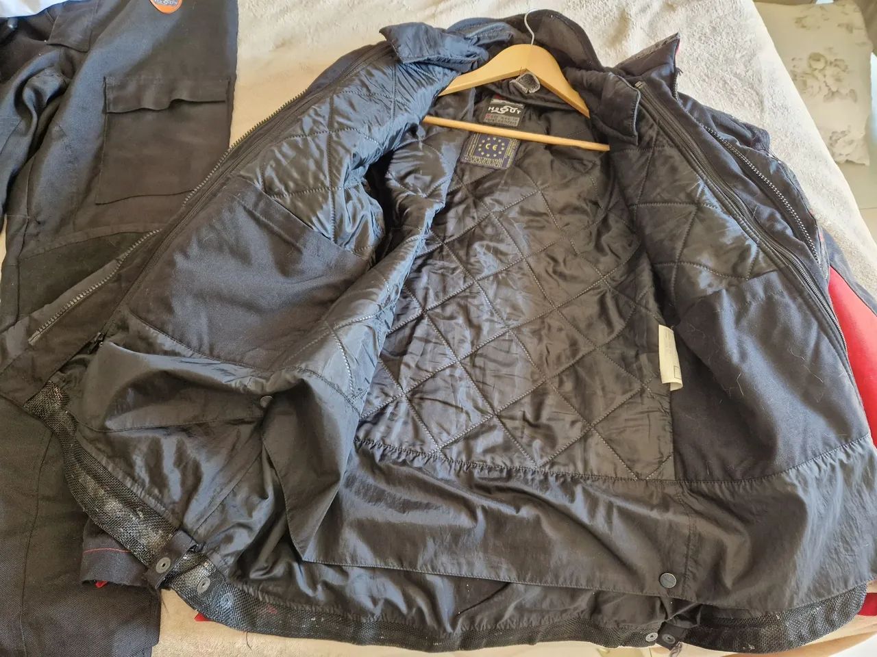 Jaqueta e calca de moto usada  - Foto 3