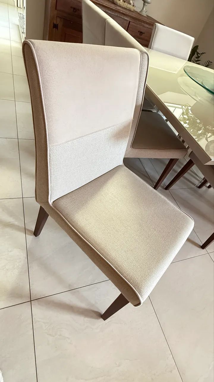 Mesa com 8 cadeiras  - Foto 4