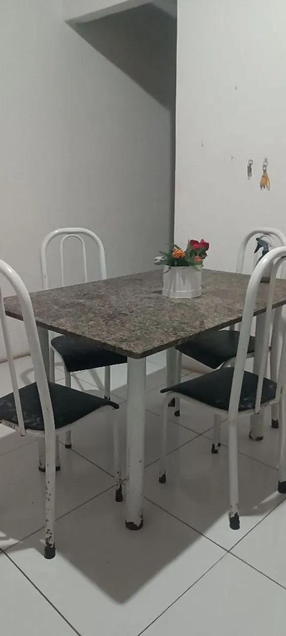 Mesa de mármore 