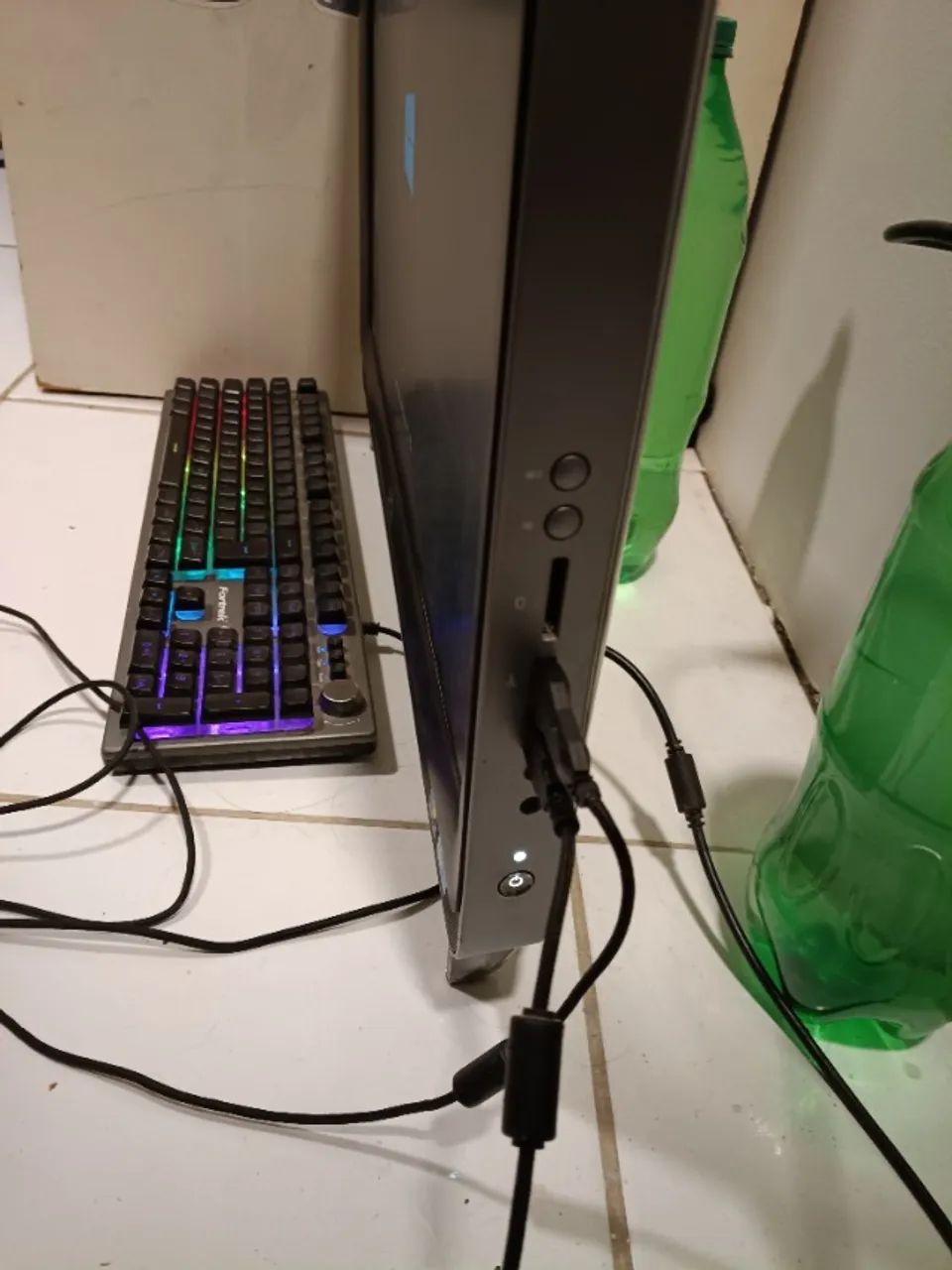 Computador CPU com Monitor com i3 e 3 GB de ram - Foto 2