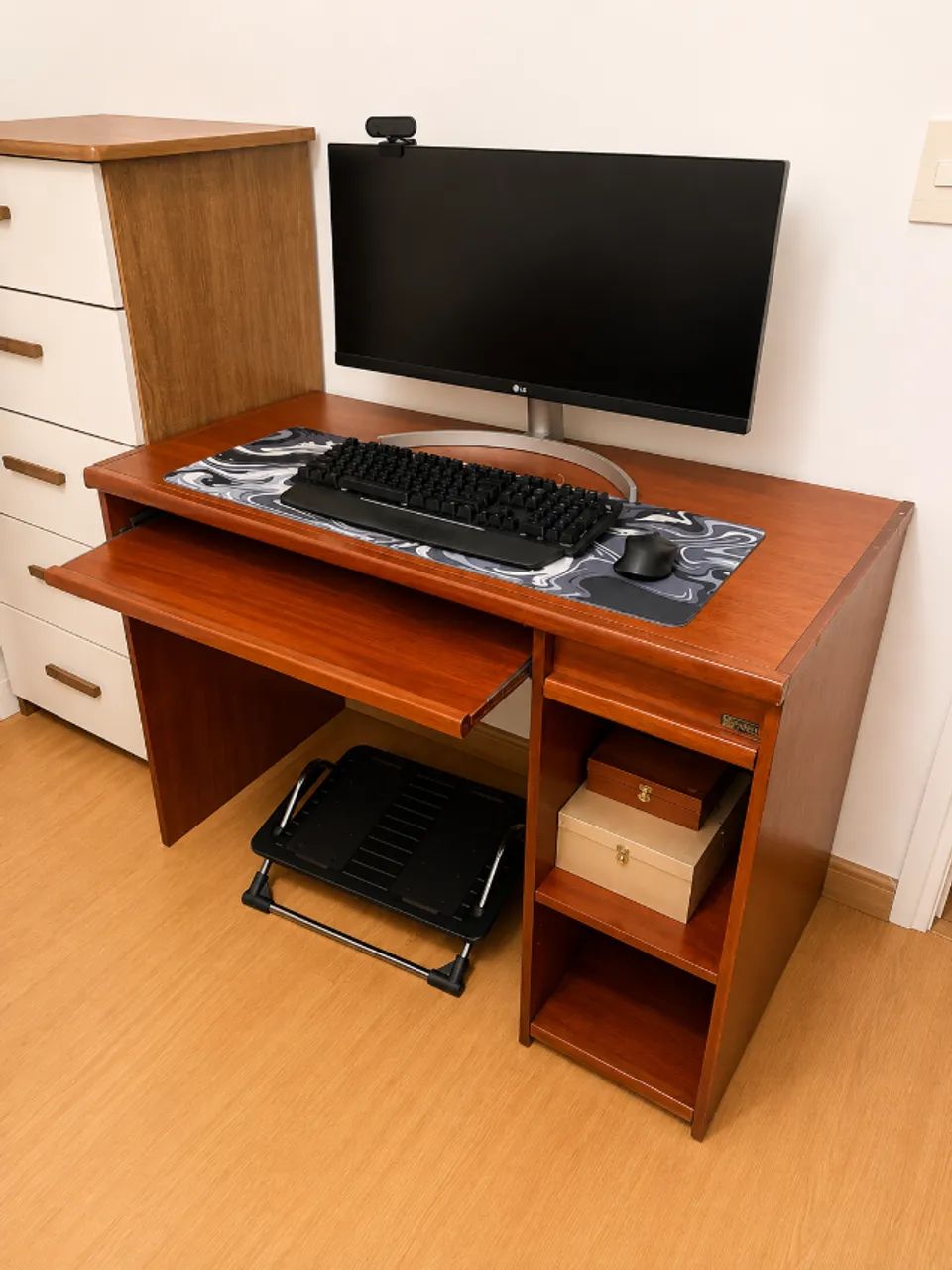 Mesa de Escritório em Madeira - Foto 3