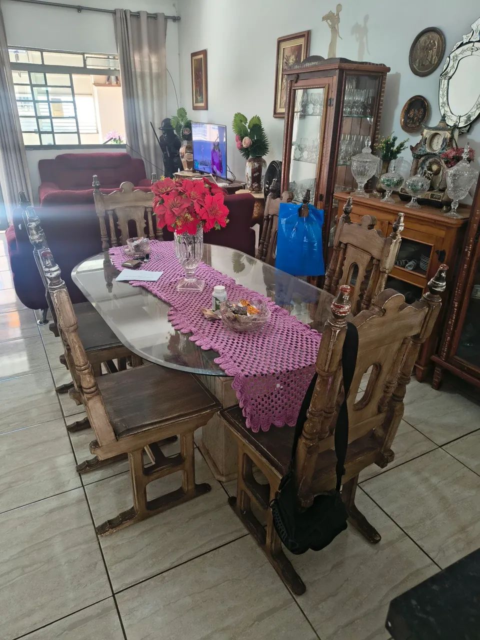 Jogo de Cadeiras em Mogno para Sala de Jantar 
