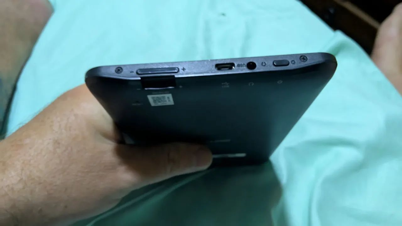 Tablet Multilaser M7S Go + capa e teclado - Foto 3