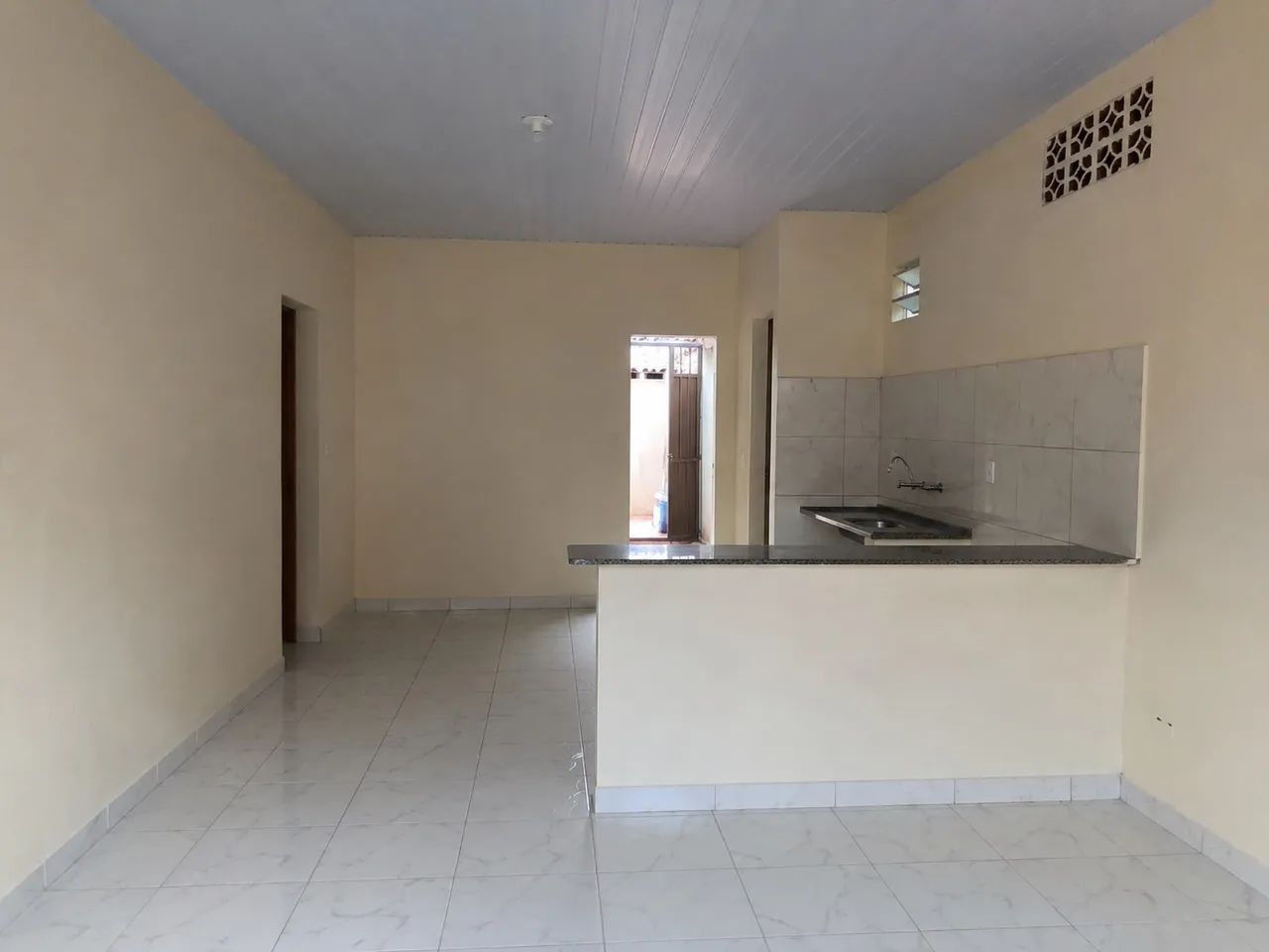 Casa na LAGOA REDONDA, com 2 quartos. - Foto 4