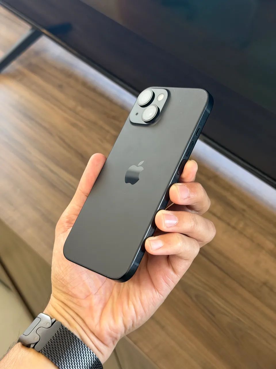 iPhone 15 128gb Preto Seminovo Excelente  - Foto 3