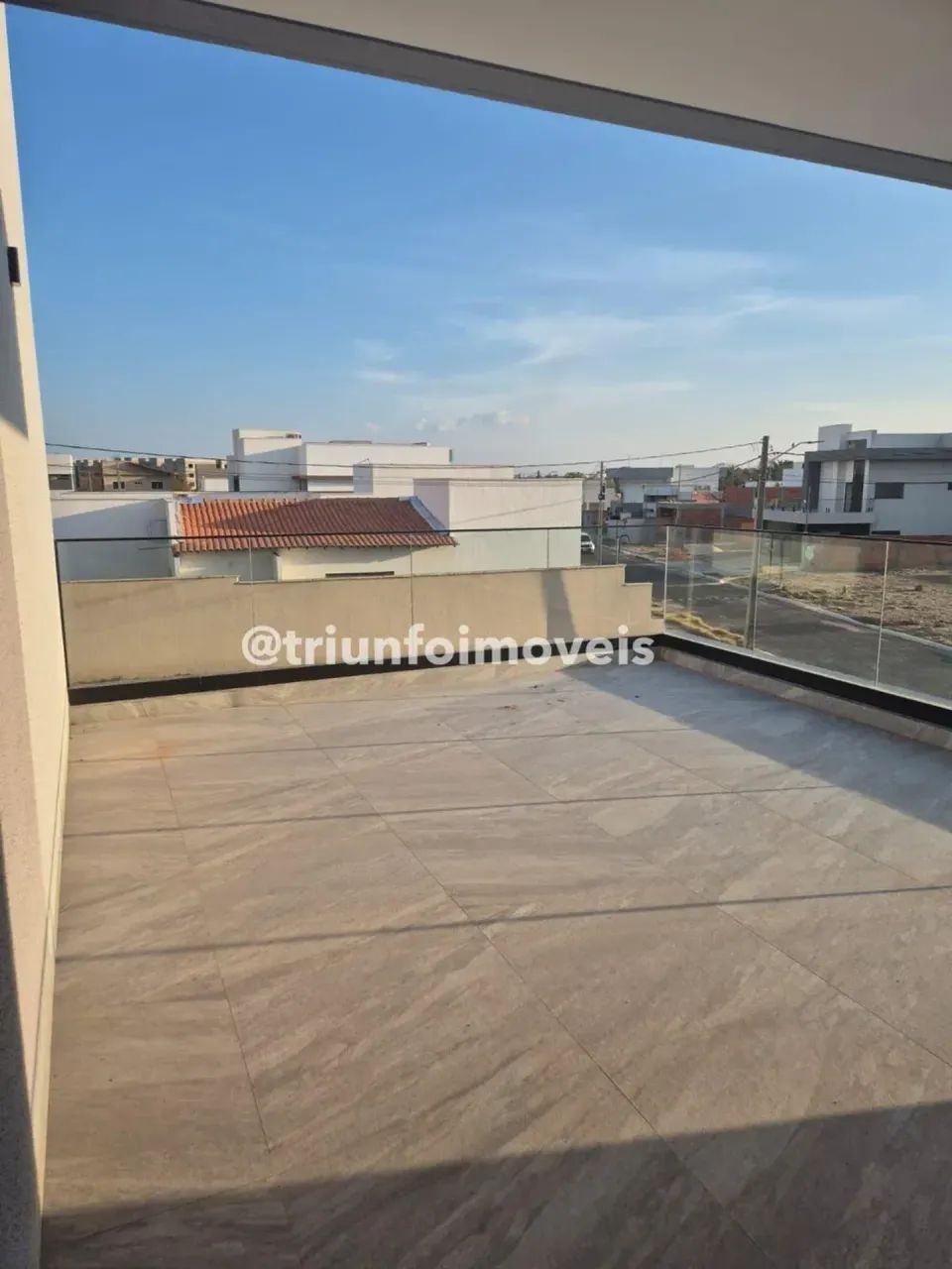 Casa duplex no Aldebaran Leste com 4 Suítes - Foto 2